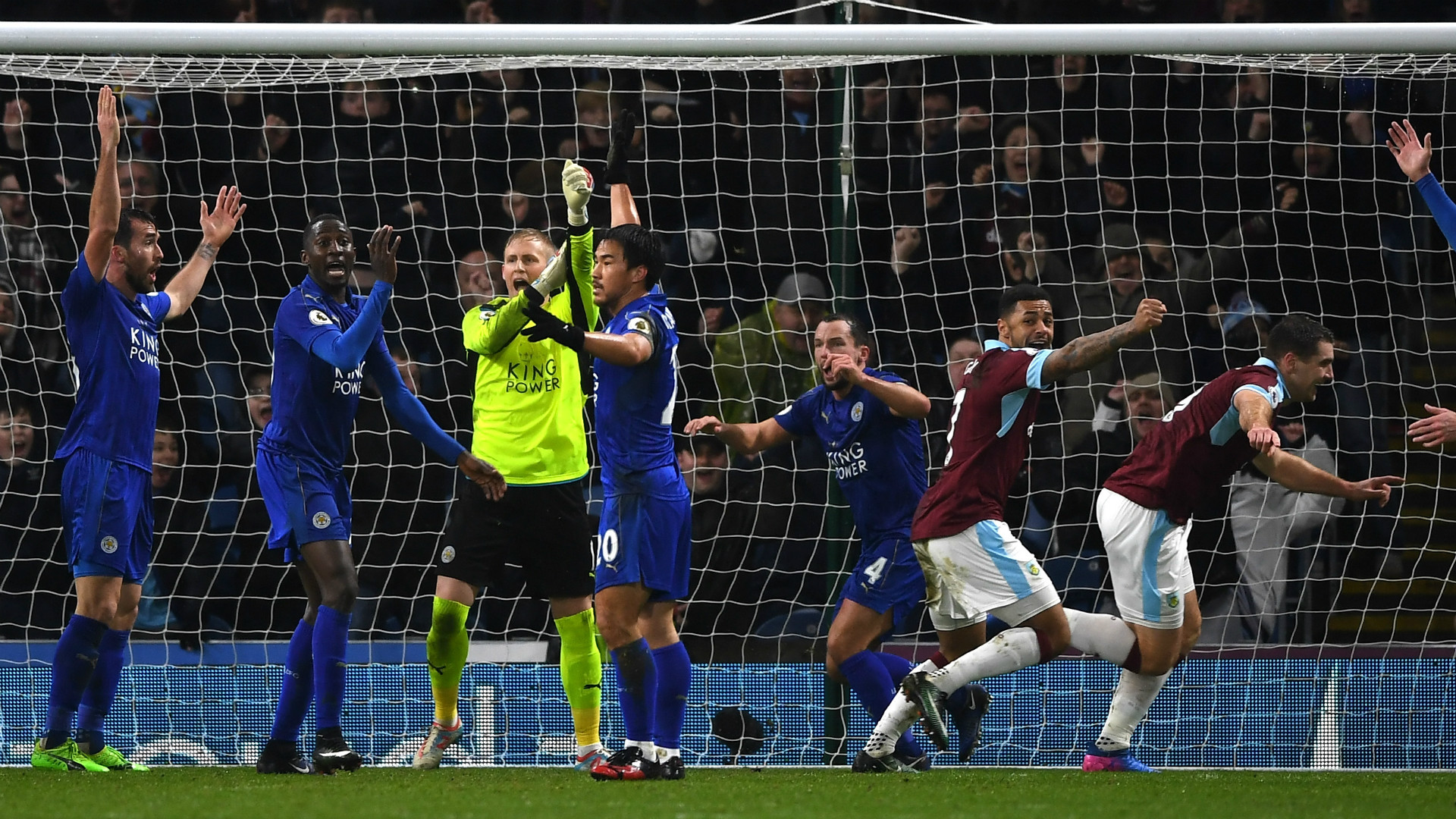 burnley-leicester_1xpyf1kiv4h981pbie9msw