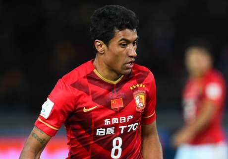 Paulinho garante permanência na China