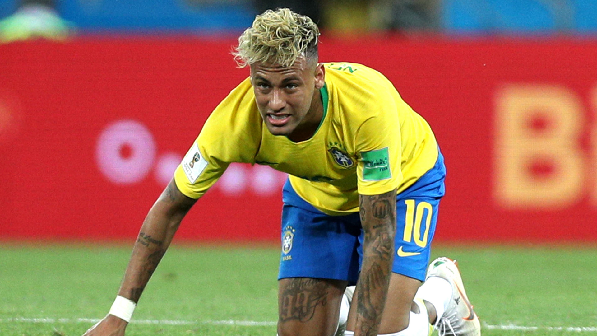 cantona mocks neymar with 'spaghetti al dente' haircut