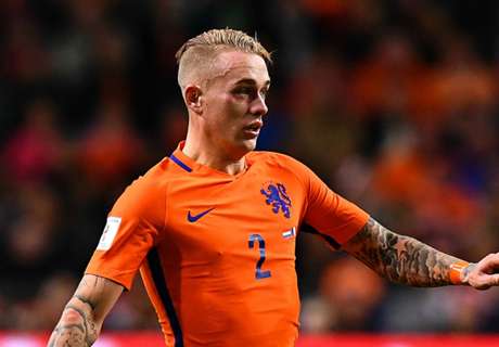 Roma sign Feyenoord's Karsdorp