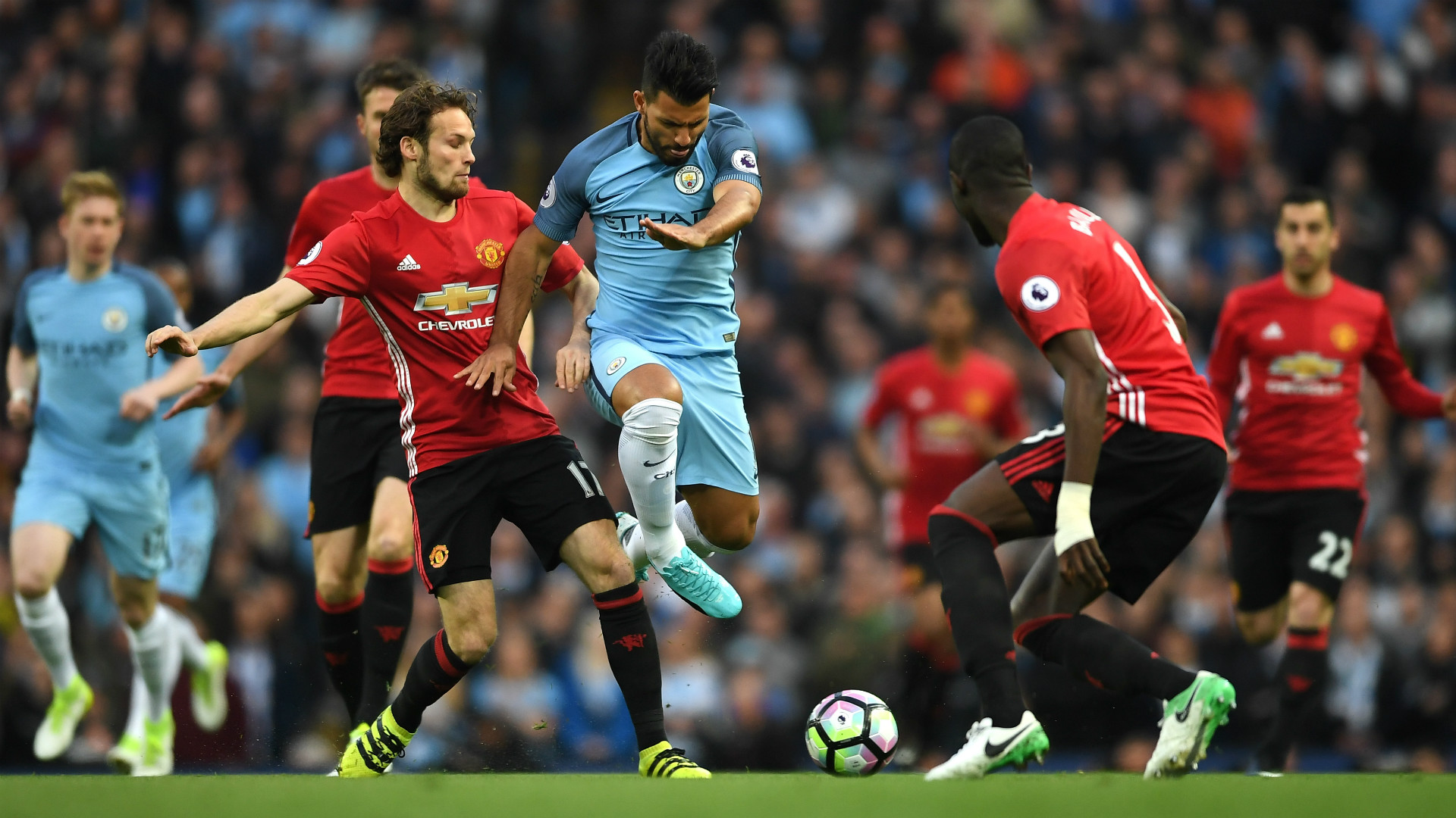 Laporan Pertandingan Manchester City FC 0 0 Manchester United FC