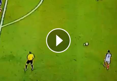► Golazo de tiro libre de Belluschi