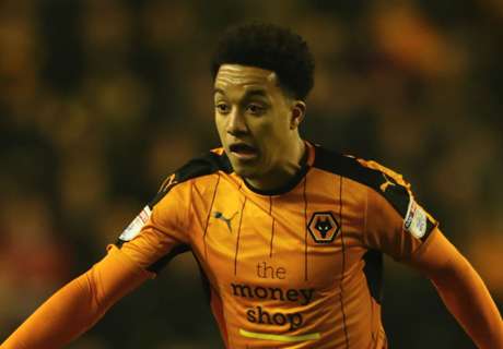 Arsenal & Chelsea Bidik Winger Wolves