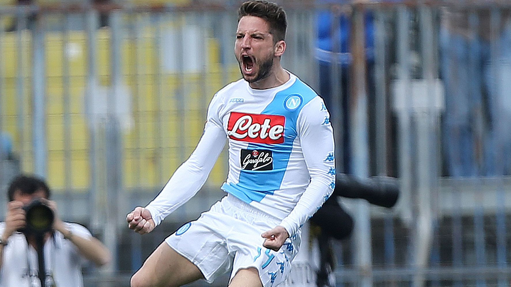 MAN UTD AND SPURS WANT MERTENS Dries-mertens-empoli-napoli-serie-a_1ojm26u05eb6y176ynqco6ksgh