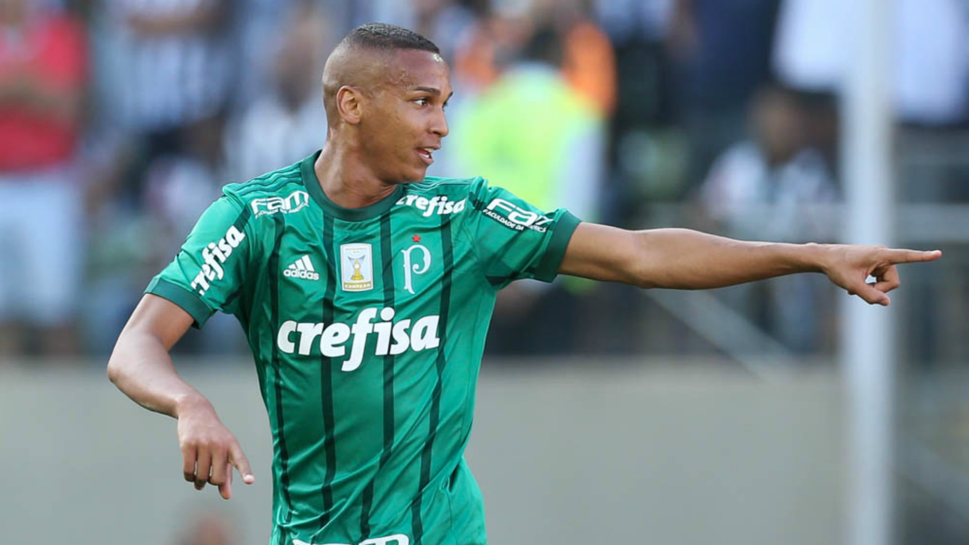 Apesar de críticas, Cuca banca Deyverson como titular do Palmeiras