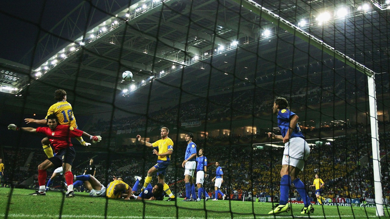 Zlatan Ibrahimovic Sweden Italy Euro 2004