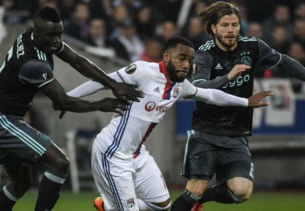 Alexandre Lacazette Davinson Sanchez Lyon Ajax UEFA Europa League 11052017