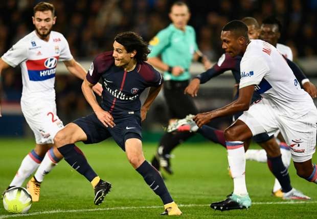 Edinson Cavani Marcelo PSG Lyon Ligue 1 17092017