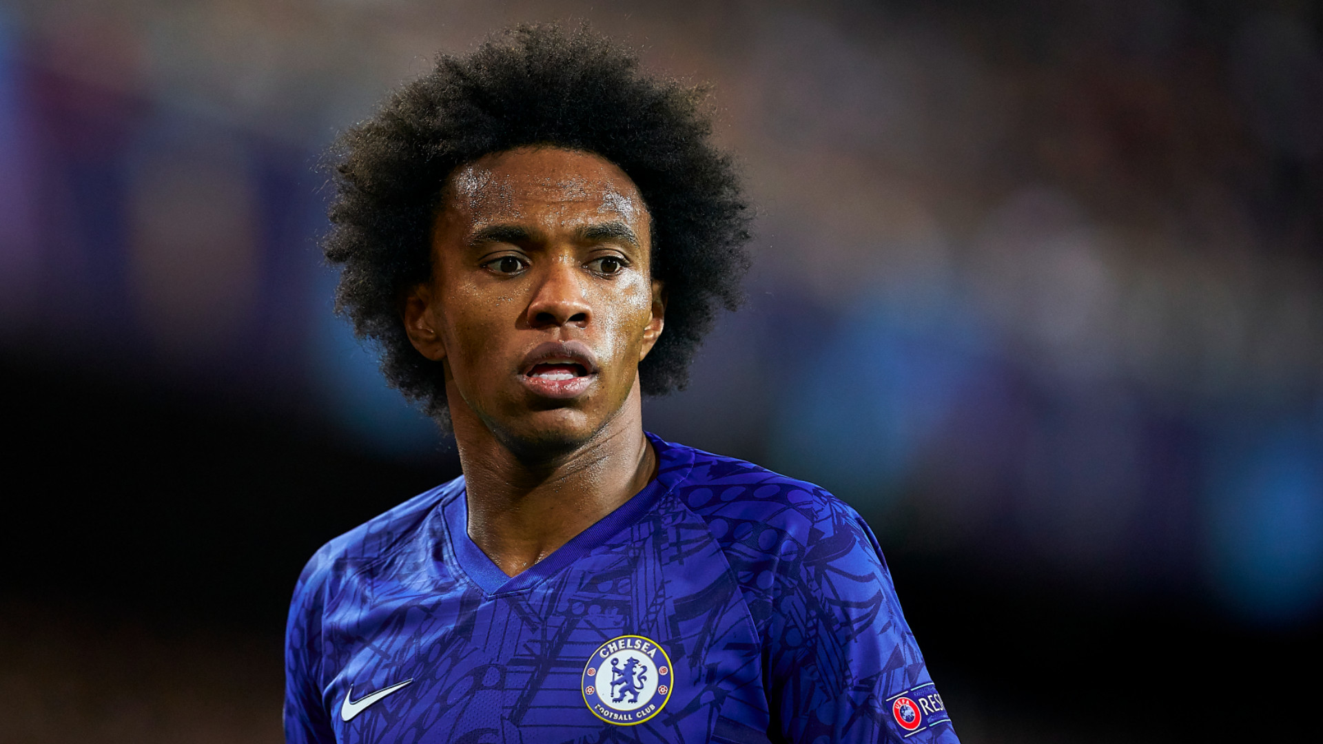 Willian: I won't speak to other clubs in January despite lack of Chelsea contract offer