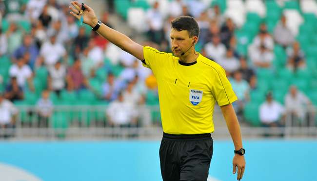 الاتحاد الآسيوي يعلن حكام مباراة النصر والسد