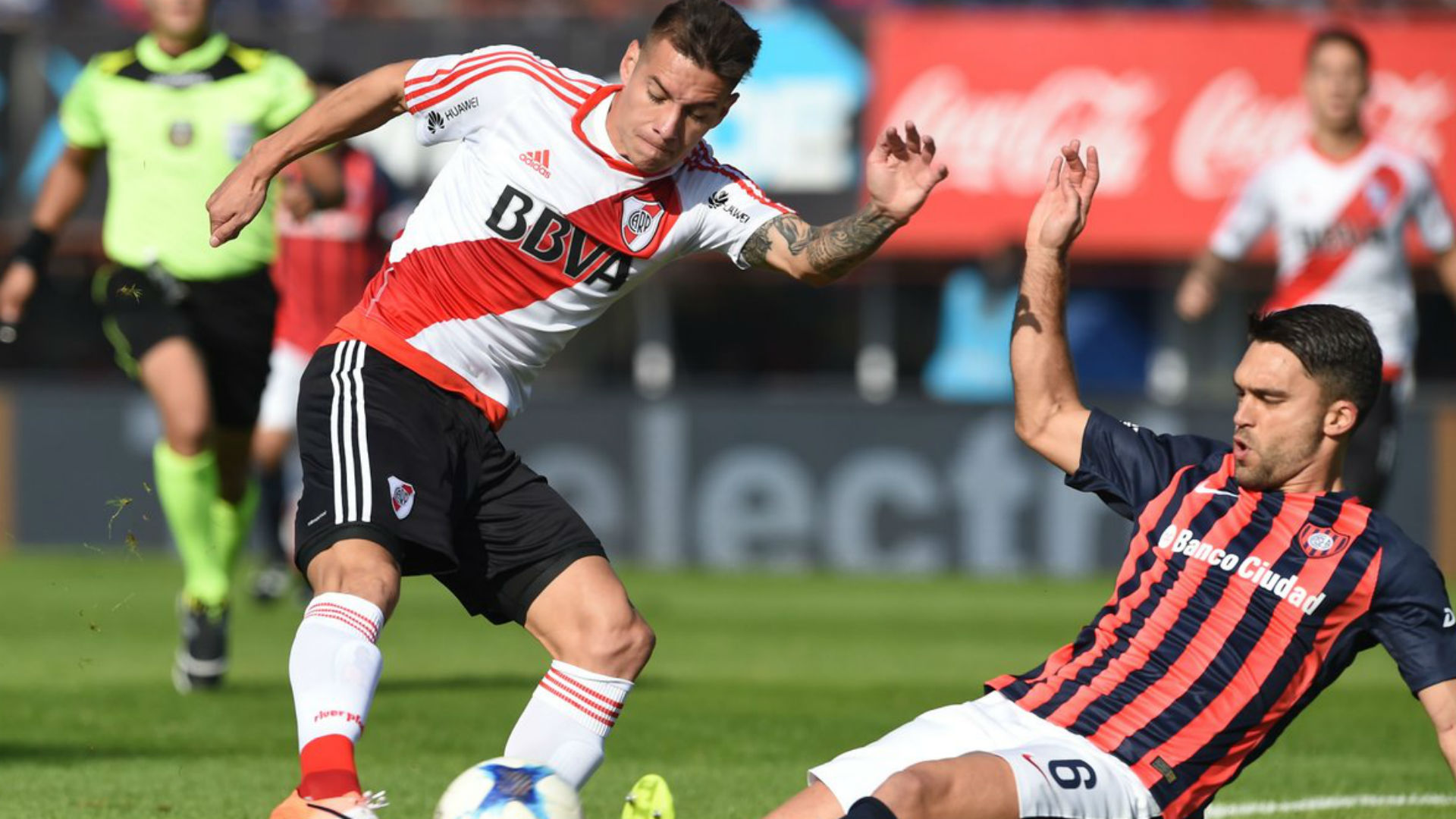 San Lorenzo sacó a River de la batalla