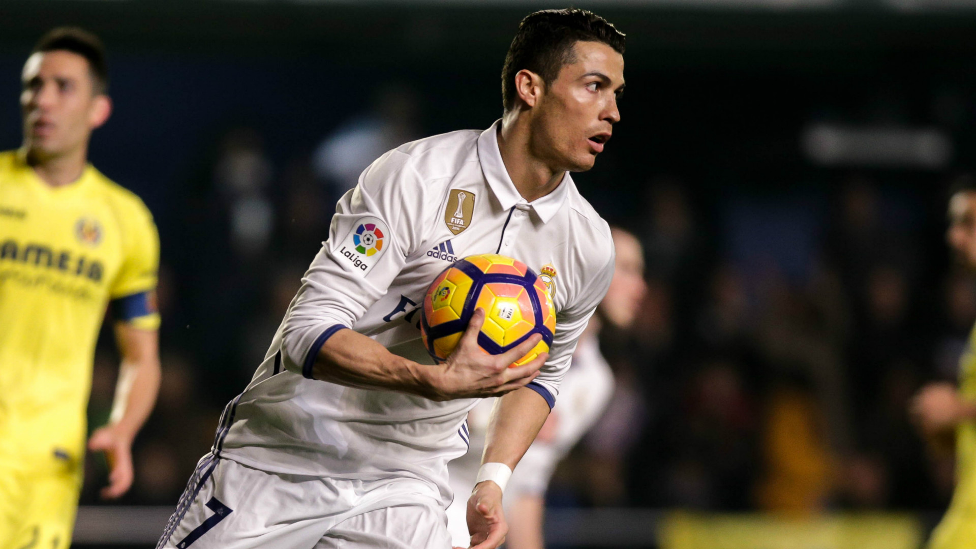 Berapa Kekayaan Bersih Cristiano Ronaldo Berapa Gaji Bintang