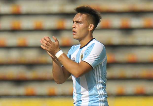 VIDEO: Referee uses video technology to send off Argentina's Martinez at FIFA U20 World Cup - Goal.com