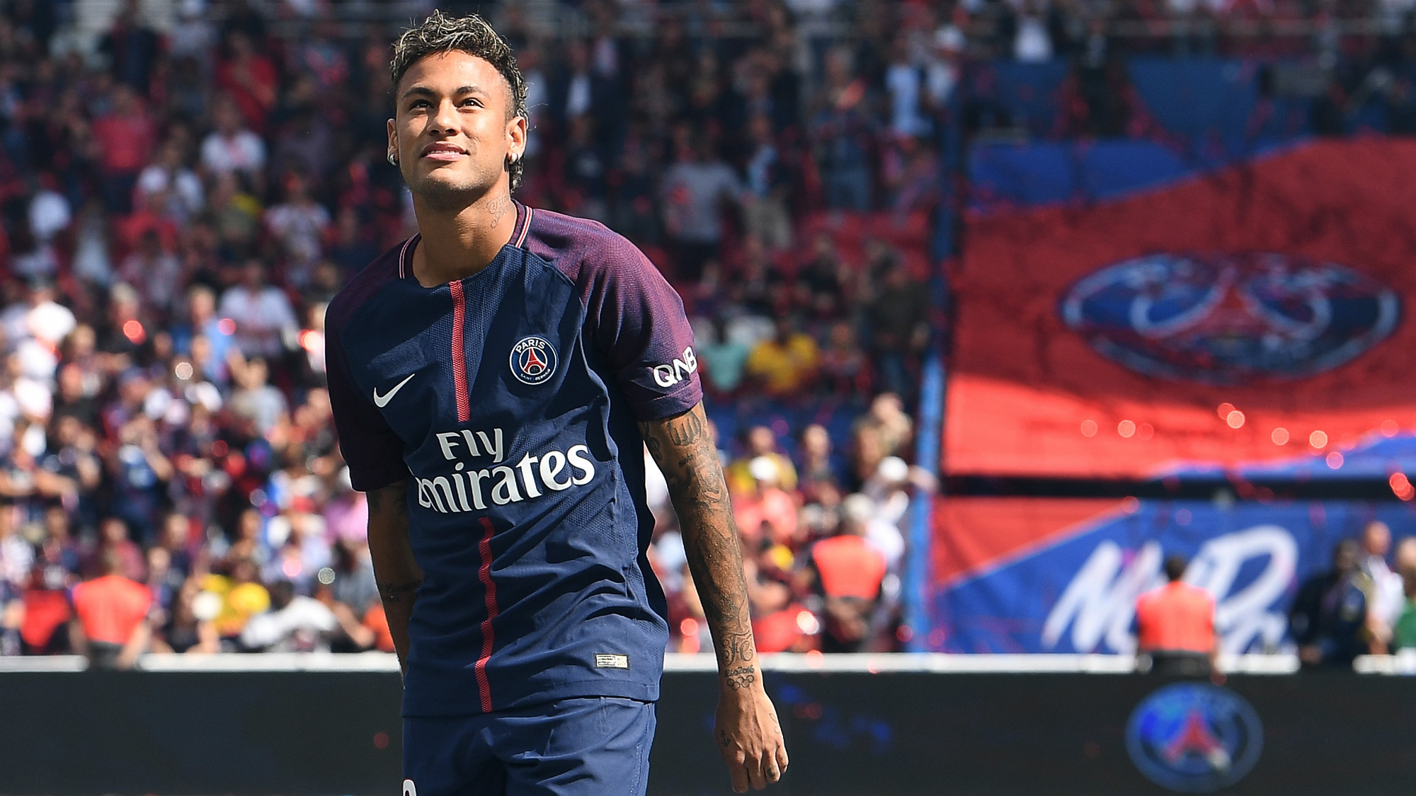 Com multa paga, Neymar pode estrear esse domingo no PSG Com multa paga, Neymar pode estrear esse domingo no PSG
