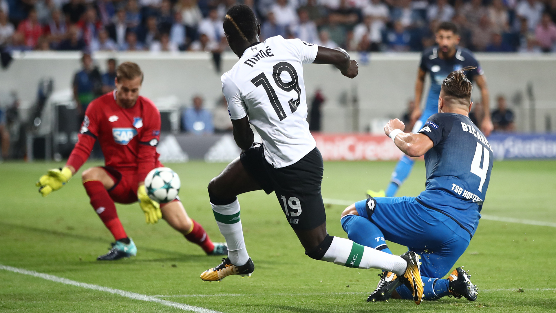 tsg-1899-hoffenheim-fc-liverpool-champions-league-quali-081517_1hw9pewsegw7b1msqydcpvs824.jpg