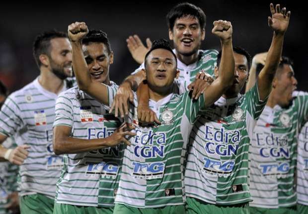 VIDEO CHANT PENYOKONG MELAKA UNITED KEPADA PEMAIN MELAKA ! VIDEO CHANT PENYOKONG MELAKA UNITED KEPADA PEMAIN MELAKA !