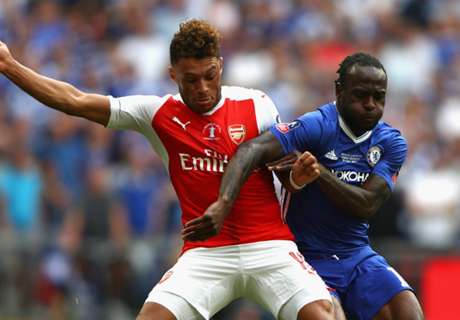 Ox: I was nowhere near Moses