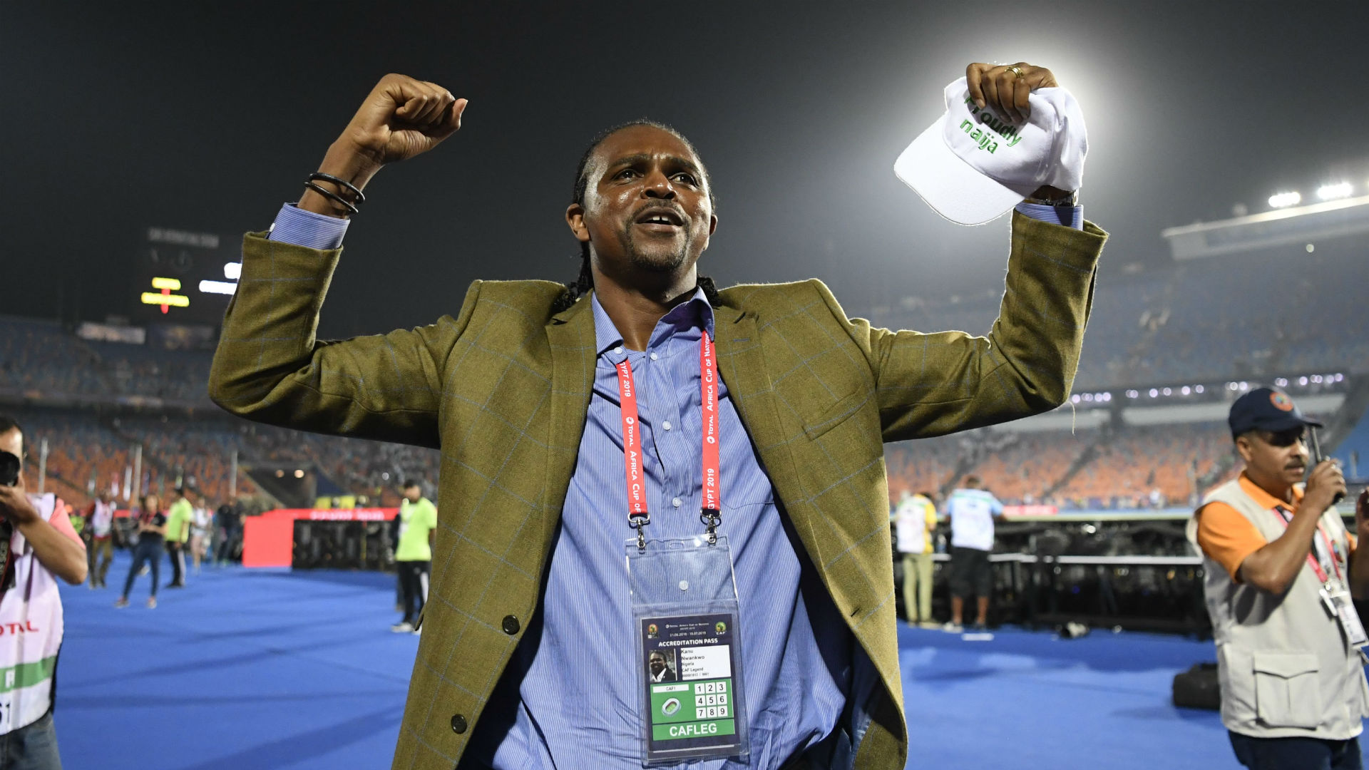 Afcon 2019: Kanu and Agali make surprise visit to Nigeria training