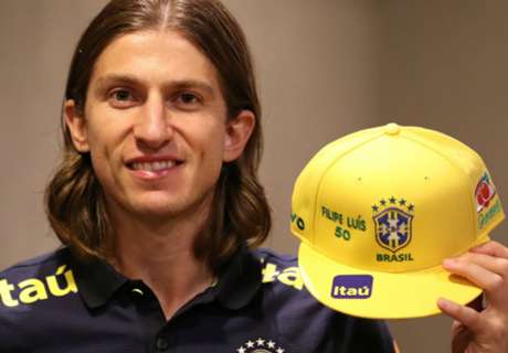 50 vezes Filipe Luís na Seleção