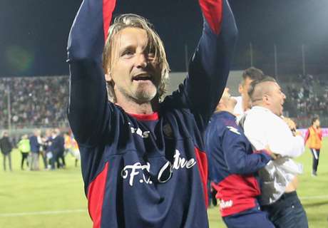 Crotone boss ready for 800-mile forfeit