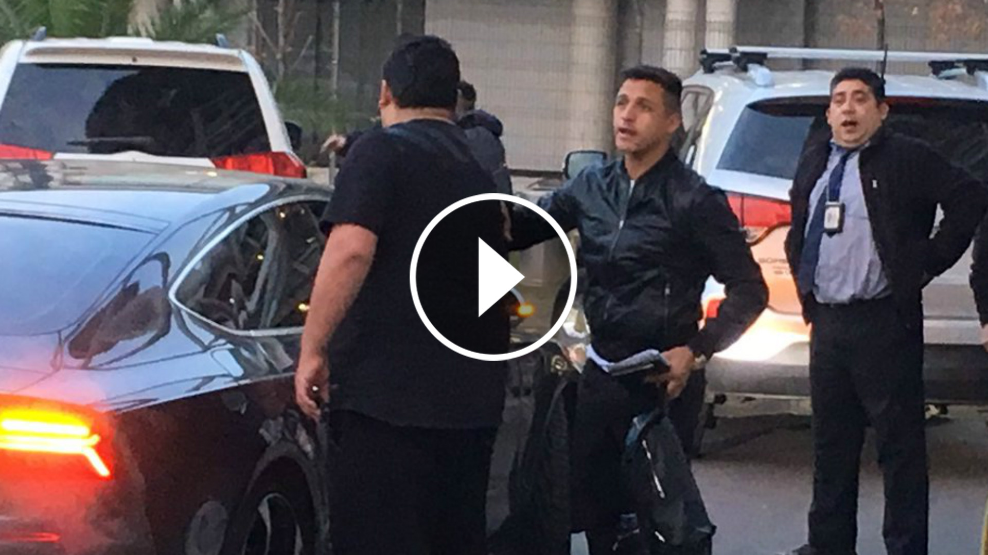 Alexis llegó a Chile acompañado de sus perros — Cambio de planes