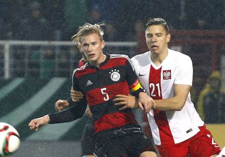 RESMI: Southampton Angkut Jan Bednarek