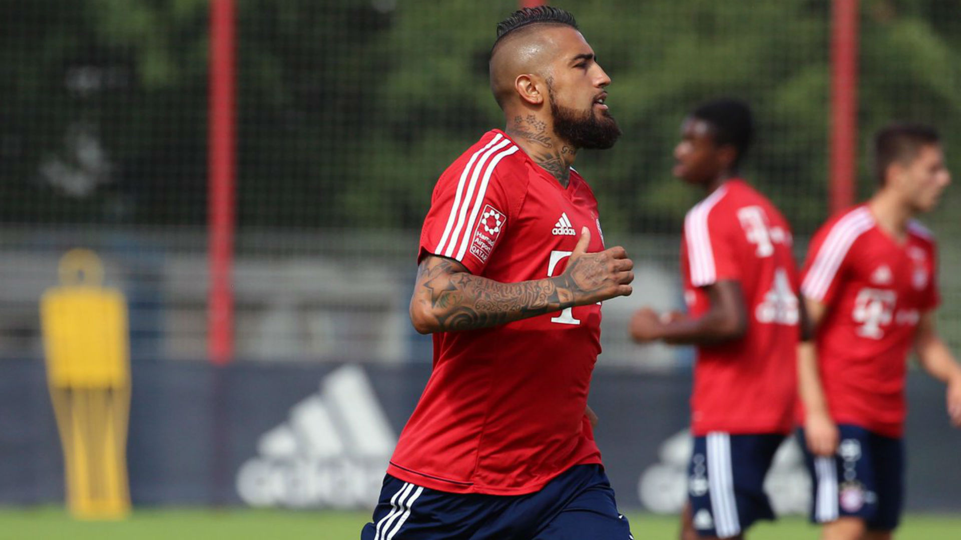 Arturo Vidal vuelve a los entrenamientos en el Bayern