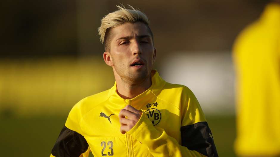 [Imagen: kevin-kampl-borussia-dortmund_11r1jexgr0...9158&w=940]