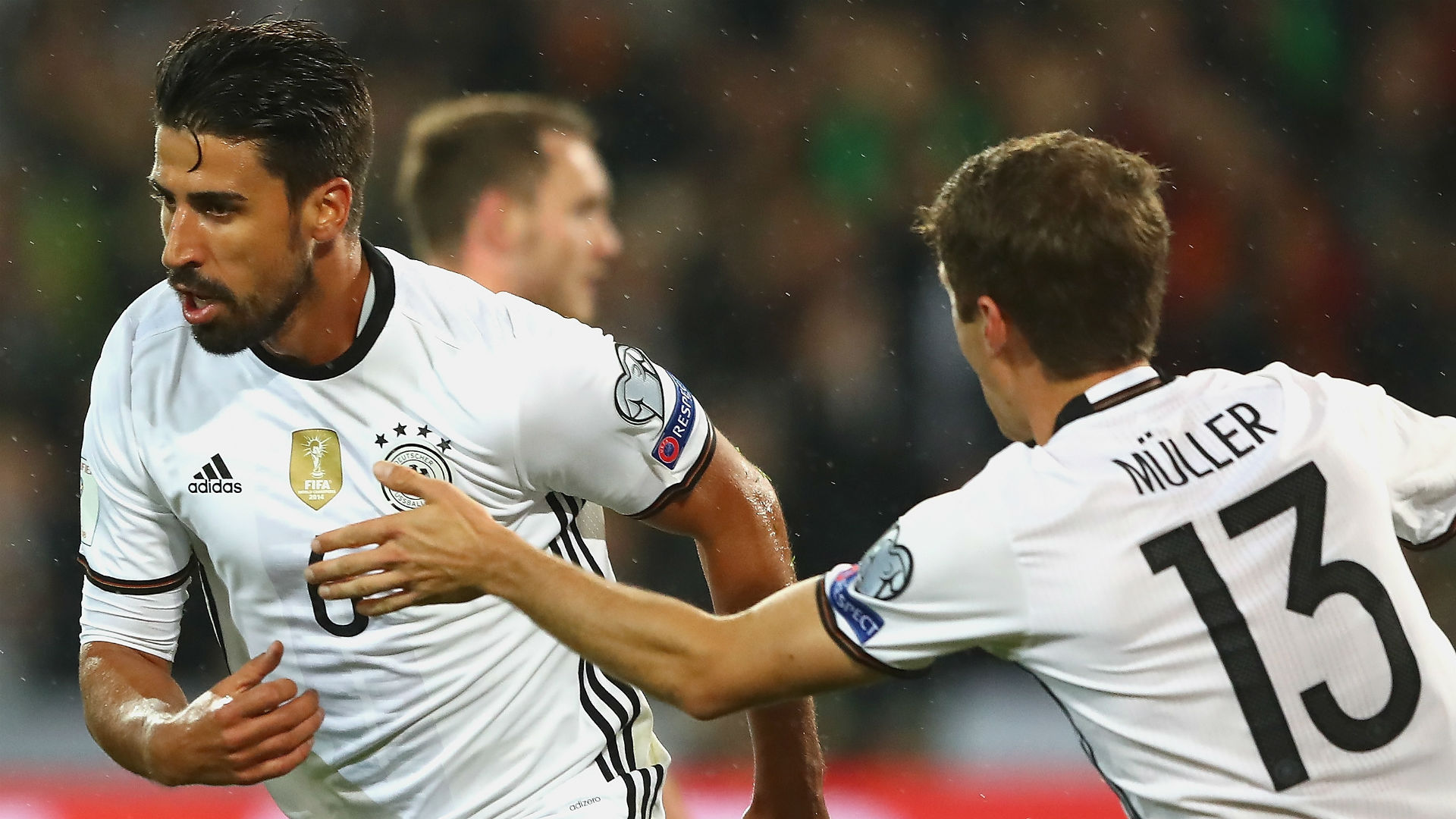 Khedira a segno