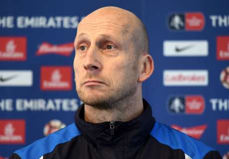 Stam Kecewa Gagal Bawa Reading Promosi