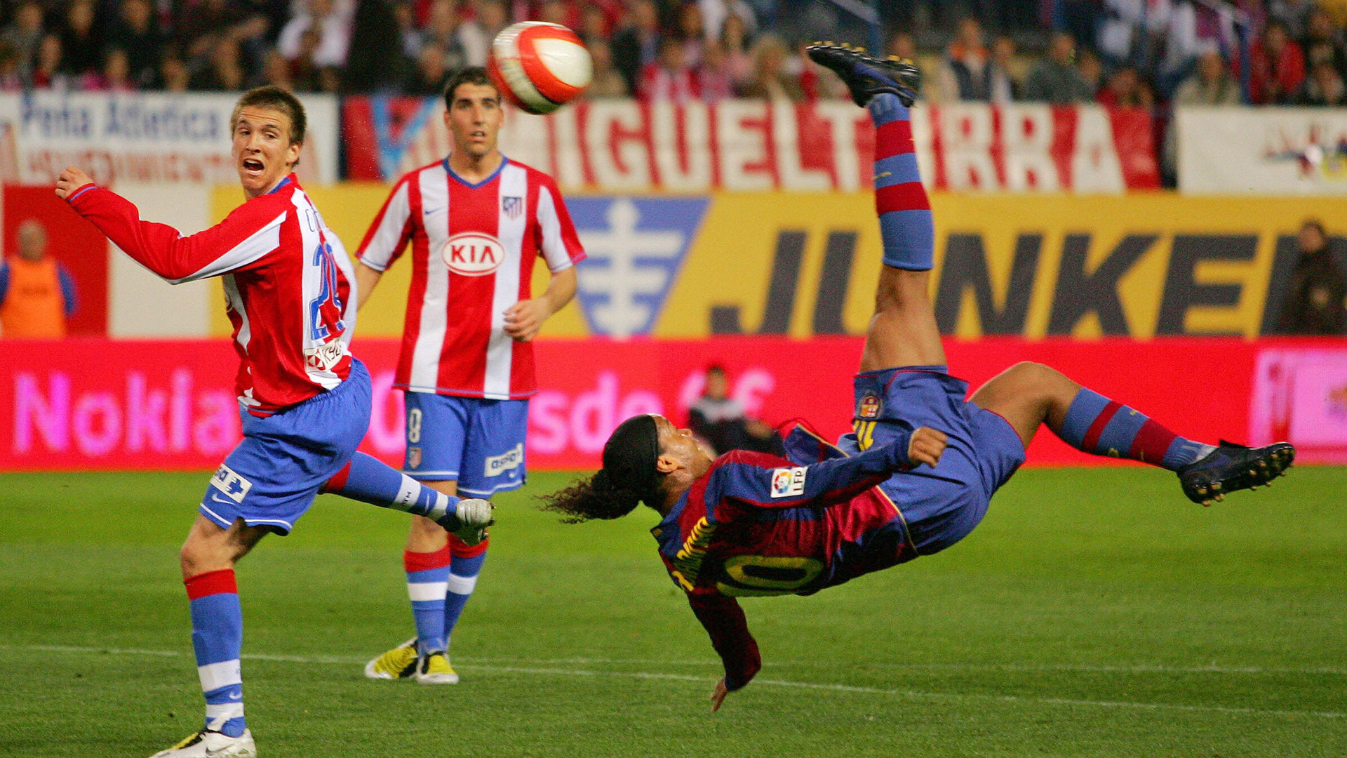 Ronaldinho Barcelona Atletico Madrid