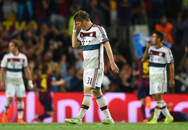 Lahm frustrated as late Messi show puts Barcelona in control