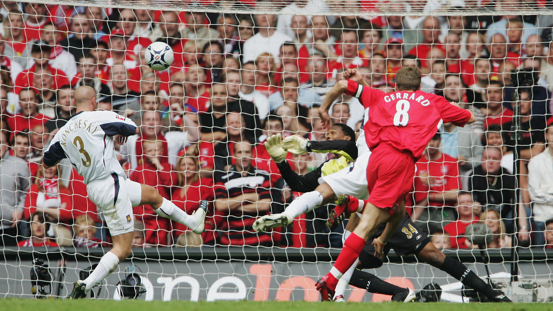 Steven Gerrard Liverpool West Ham FA Cup final 2006 - Goal.com