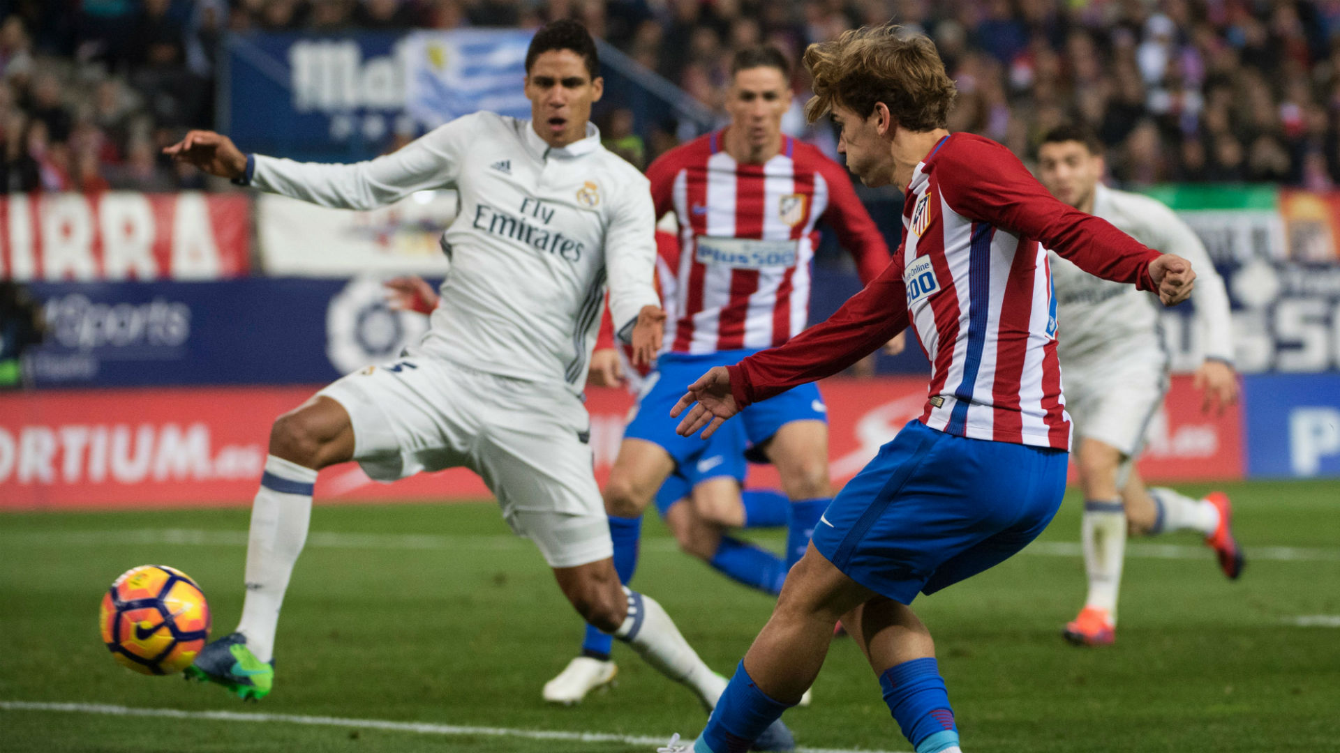 Atlético Madrid 0 - 3 Real Madrid Match Report - 11/19/16 Primera ...