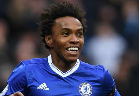 RUMOURS: Bayern eye Willian