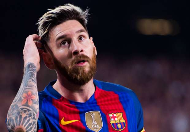 Cantona: Messi has become a poor man's Justin Bieber