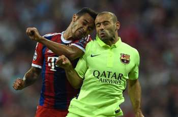 http://images.performgroup.com/di/library/GOAL_INTERNATIONAL/c/cc/javier-mascherano-bayern-munich-barcelona-champions-league-12052015_1jdp4qk7b1ld1mhoc64z1te5z.jpg?t=1238568125&w=350&h=230