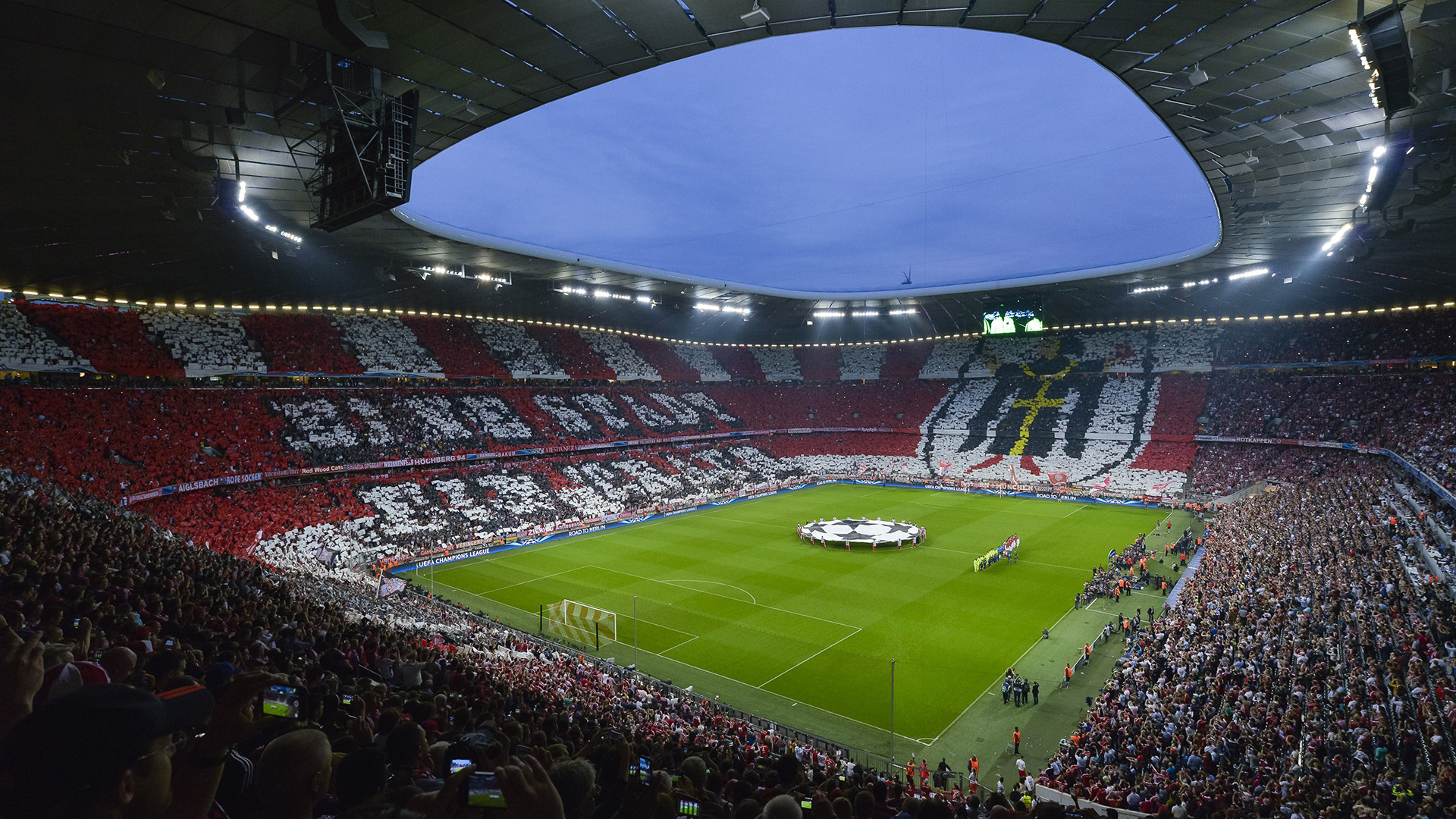 Allianz Arena Bayern Munich Barcelona Champions League 12052015 Allianz Arena Bayern Munich Barcelona Champions League 12052015