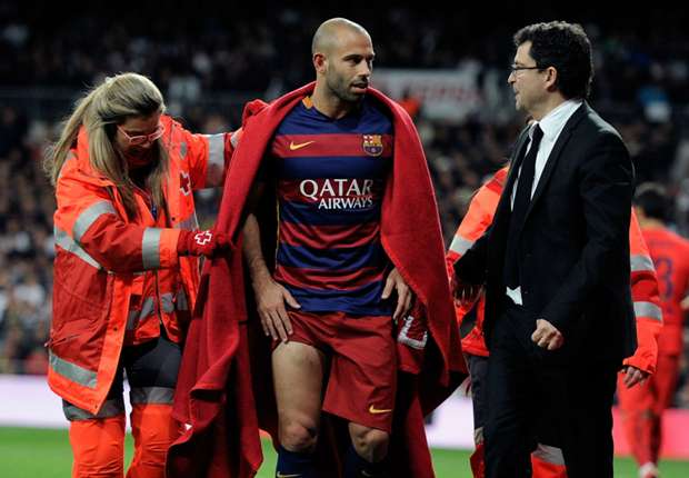 Barcelona boosted as Mascherano escapes muscle injury