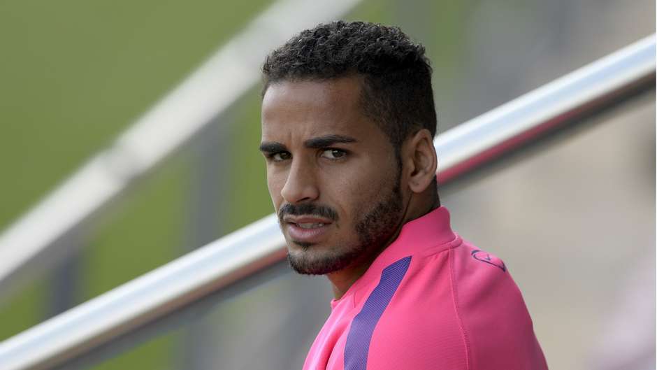 Douglas Pereira Dos Santos Douglas Pereira Dos Santos
