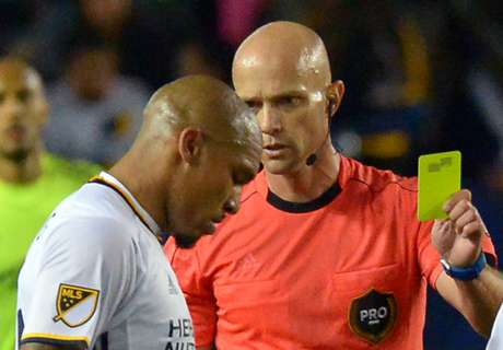 MLS suspends De Jong three games