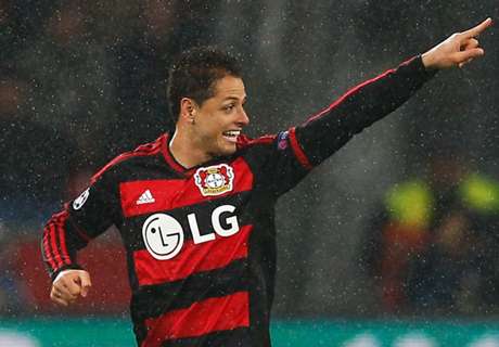 Hernandez's Man Utd exit helps Mexico