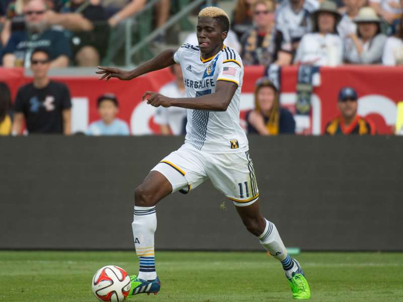 LA Galaxy sign Gyasi Zardes to contract extension