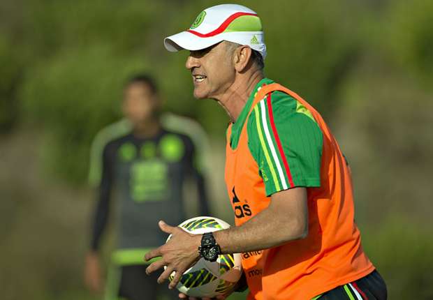 Osorio facing goalkeeper choice ahead of Copa America - or is he?