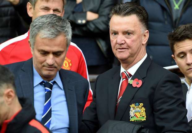 Manchester United Dekati Jose Mourinho, Ini Kata Louis Van Gaal