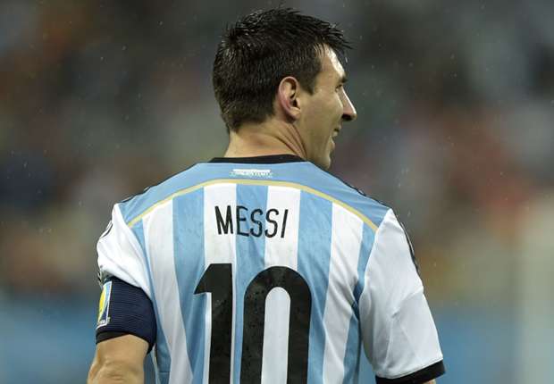 Passarella dukung Messi rebut Piala Dunia.