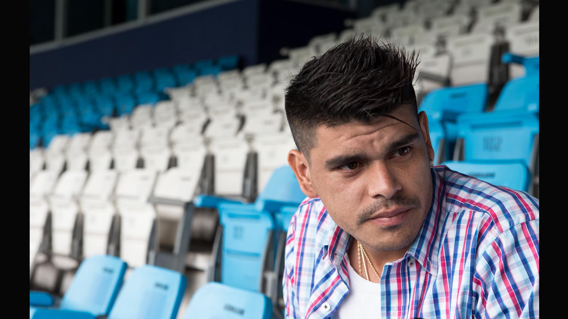 [Imagen: gustavo-bou_10rktucazex5m1awir6af3igkk.jpg?t=286937506&]