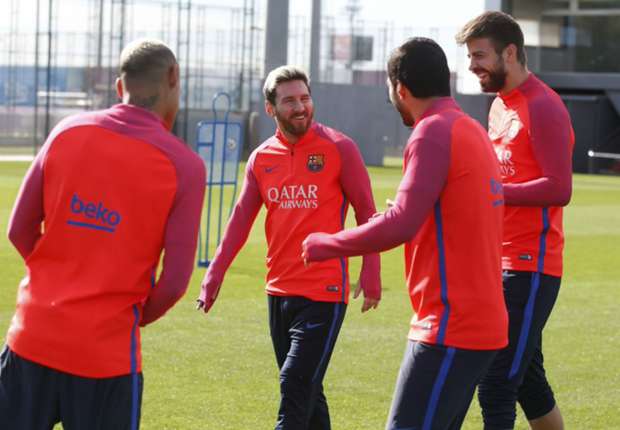 برشلونة يستدعي ميسي وأومتيتي للقاء ديبورتيفو