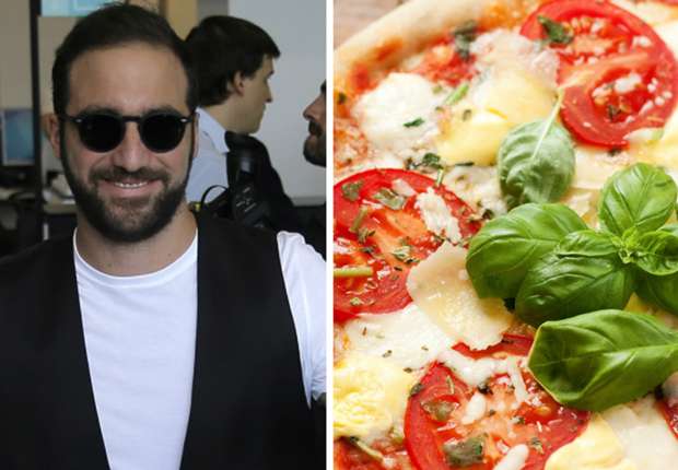 higuain-pizza-310716_1jjqofiokz03o1rs4scazfffan.jpg