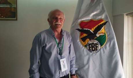 Sin cabeza en el fútbol boliviano